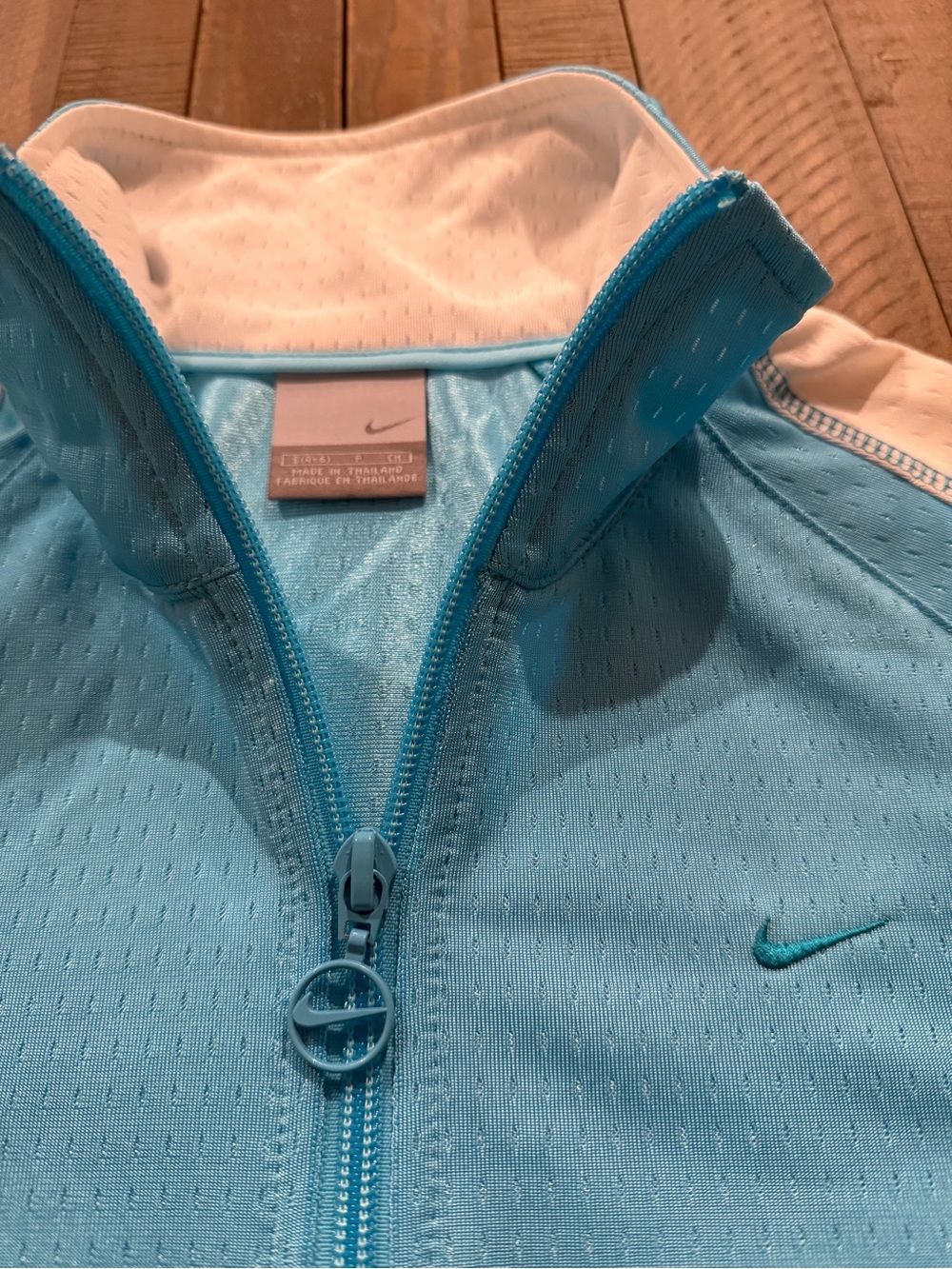 Nike Dri-FIT Women’s Full Zip Track Jacket – Light Blue/White